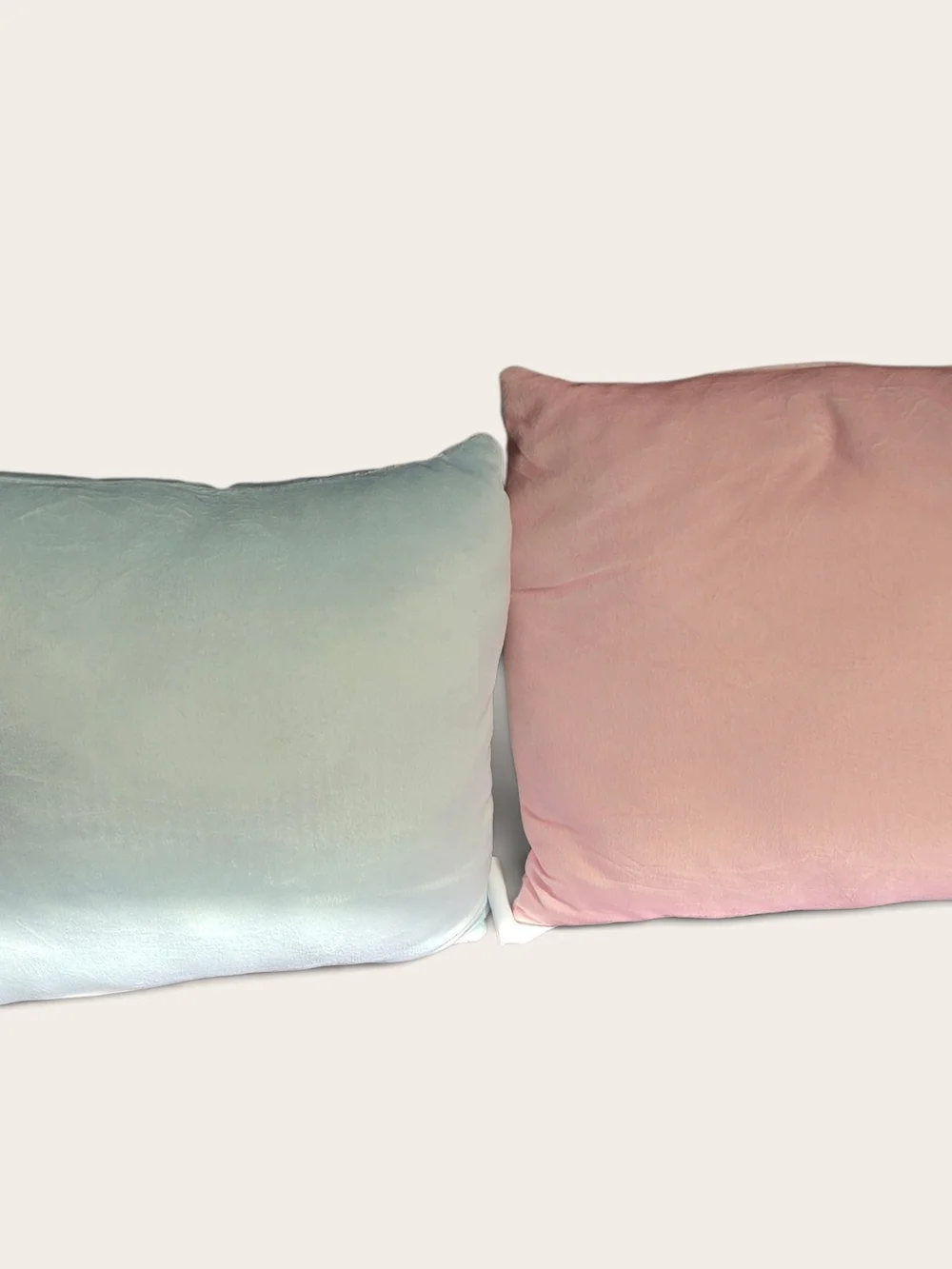 2 Brand New Strawberry Shortcake Super Soft Pillow 14x14